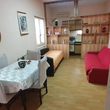 아파트 Centar Two-bedroom *