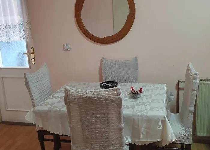 Centar Two-bedroom Apartamento *